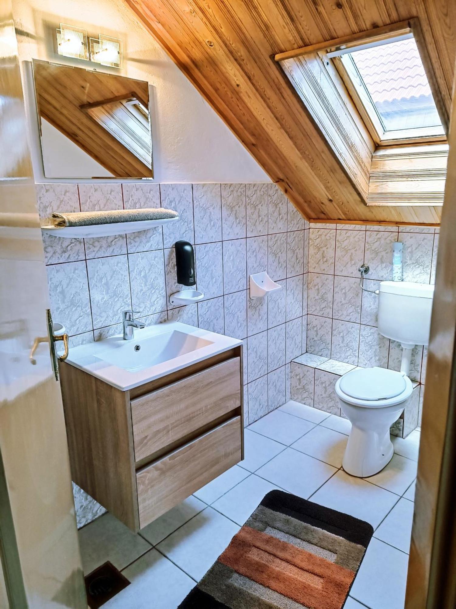 Rozsa Apartman Zalakaros公寓 外观 照片