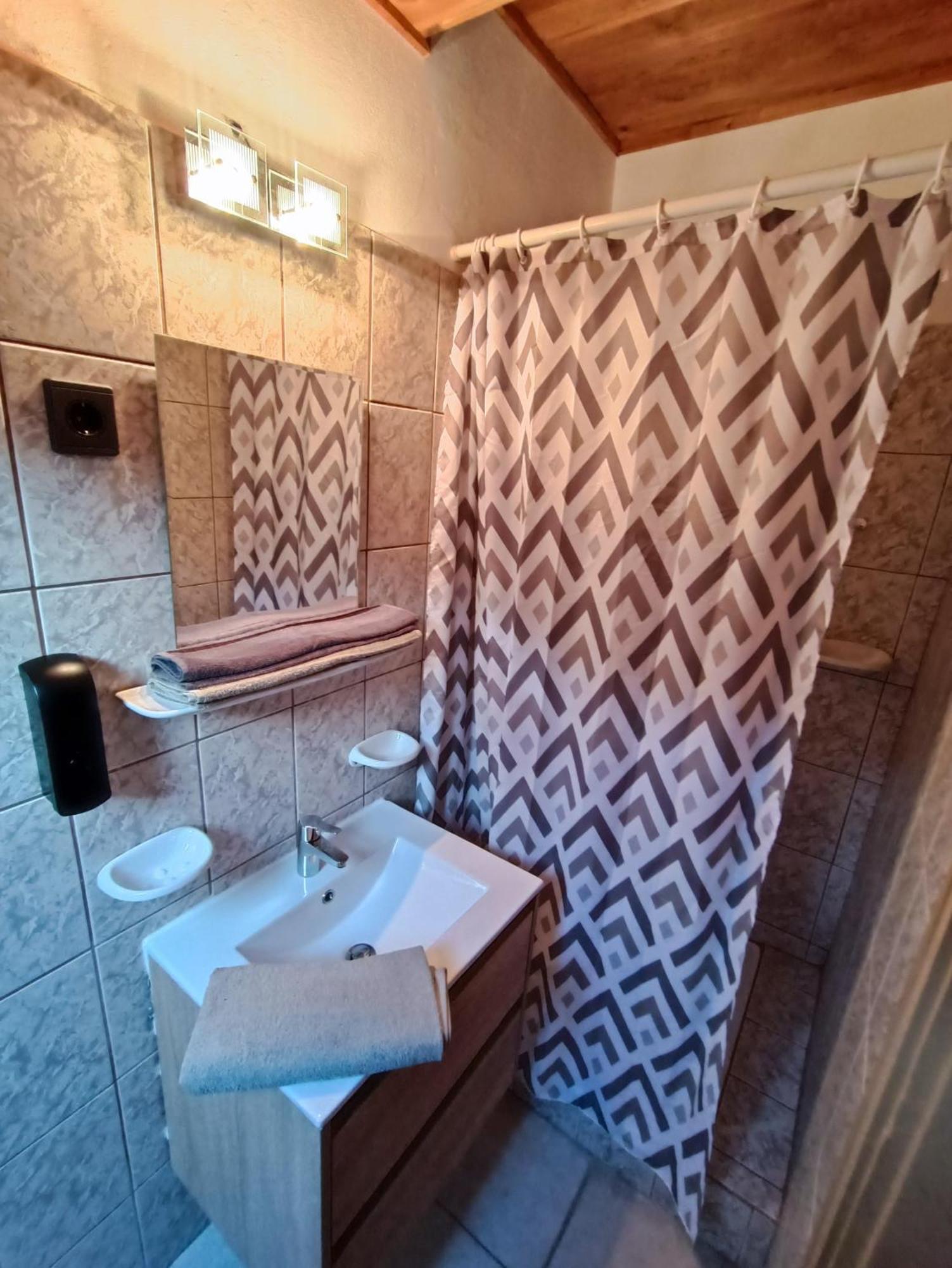 Rozsa Apartman Zalakaros公寓 外观 照片