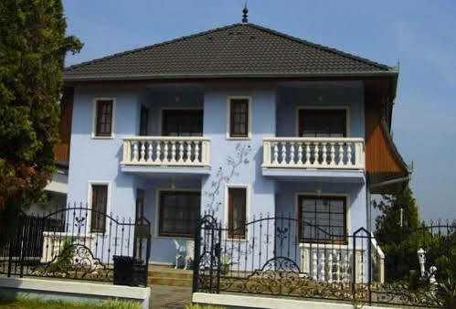 Rozsa Apartman Zalakaros公寓 外观 照片